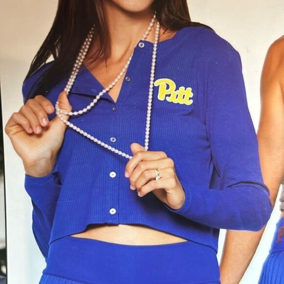 Pitt Panthers Waffle Knit ribbed cropped Cardigan medium NWOT - Picture 1 of 8